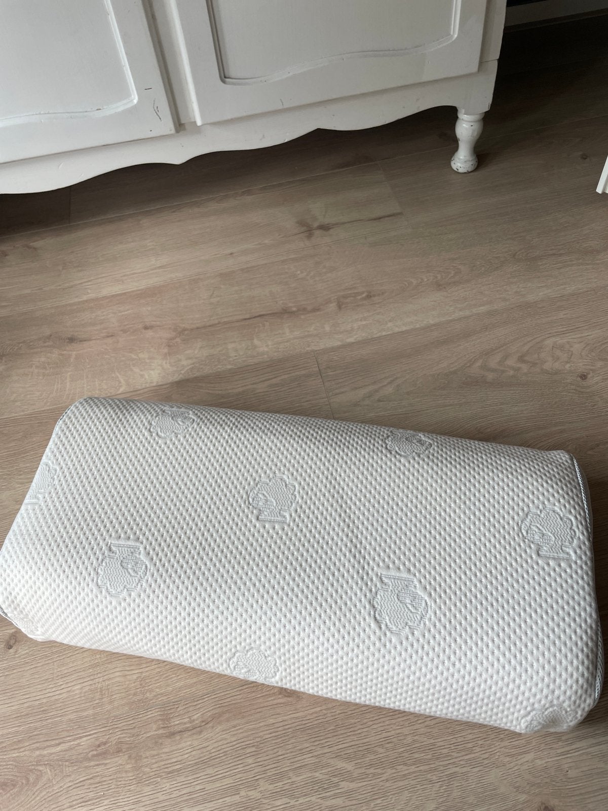 Dorma Bell hoofdkussen, Huis en Inrichting, Ophalen of Verzenden, Zo goed als nieuw, Eenpersoons