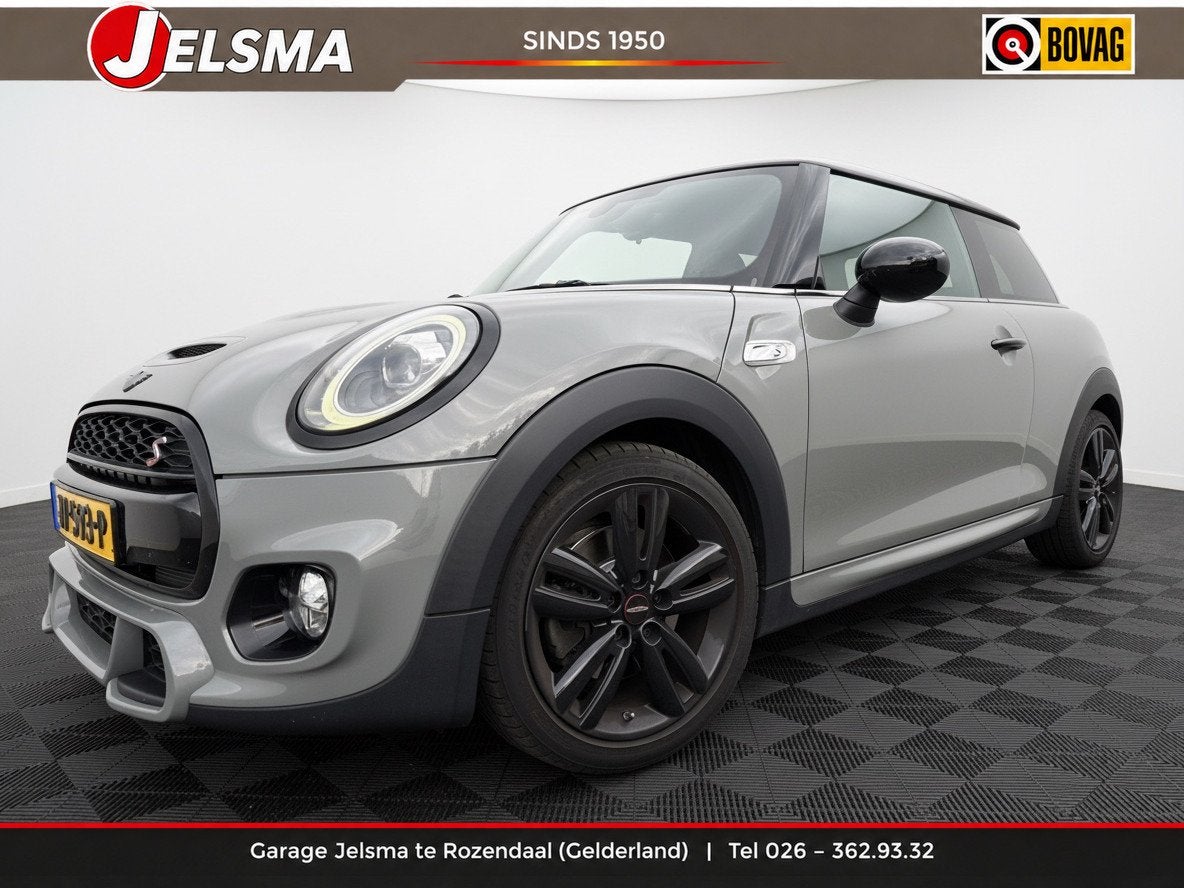 MINI Mini 2.0 Cooper S Knightsbridge 192pk, Pano | Orig NL a, 1195 kg, Gebruikt, 4 stoelen, Alcantara