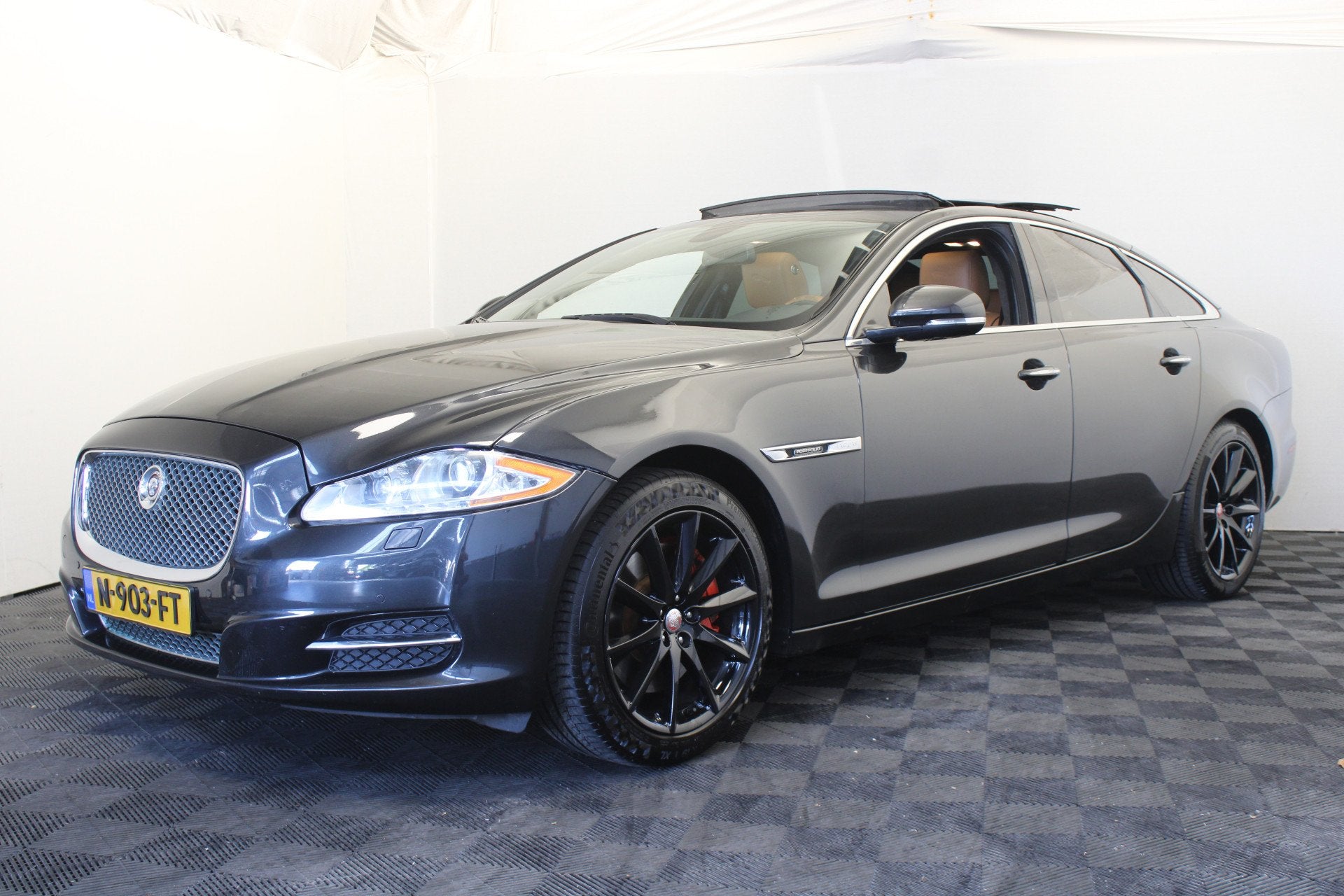 Jaguar XJ 5.0 V8 Portfolio (bj 2012, automaat), Auto's, Jaguar, Automaat, Euro 5, Achterwielaandrijving, Bedrijf