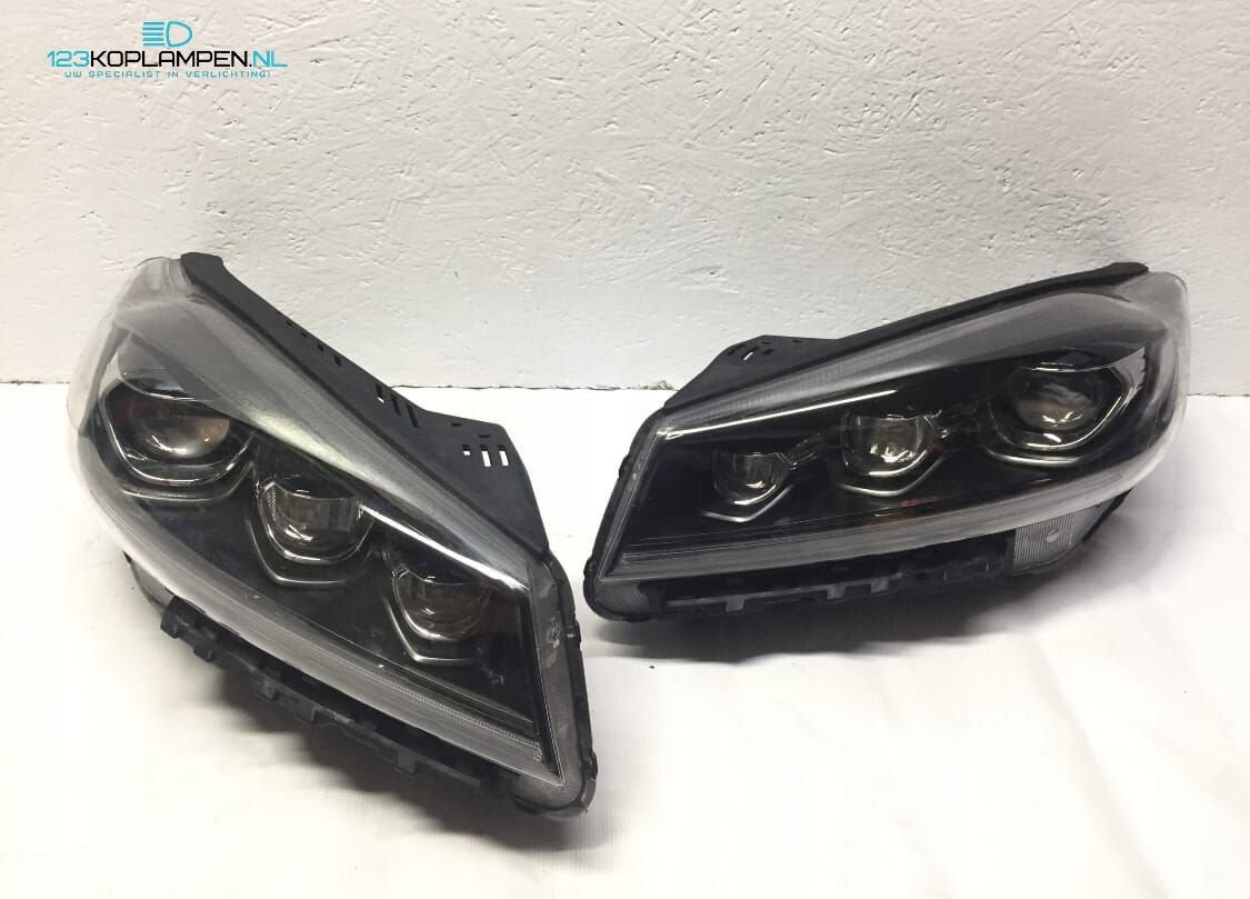 Kia Sorento 3 / III Facelift Koplamp links rechts, -, -, Ophalen of Verzenden, -