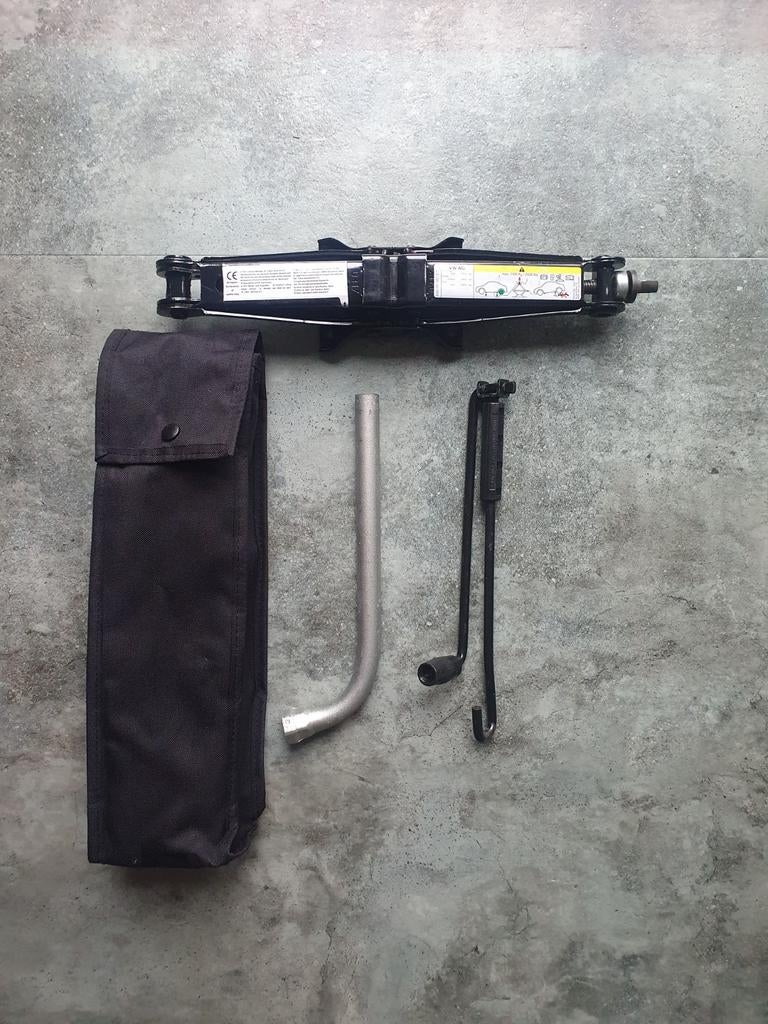 Reservewiel met krik Seat, Skoda, Audi, VW, Auto-onderdelen, Ophalen, Seat