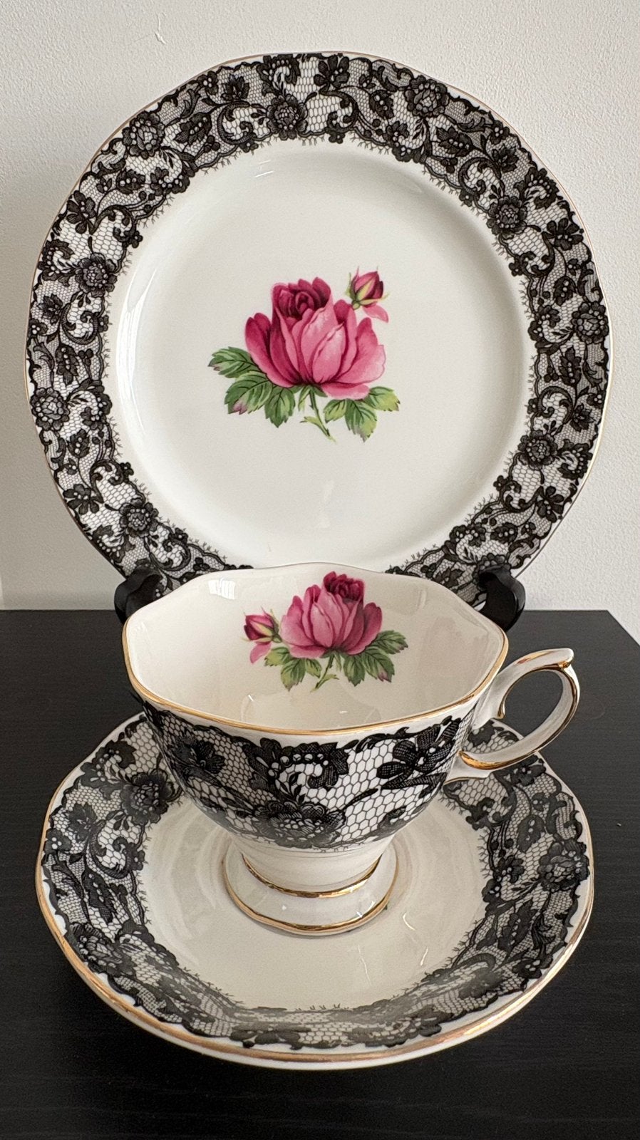 DON TON MANOR ITALY DESIGN THEE/KOFIE EN GEBAK SERVIES, Ophalen