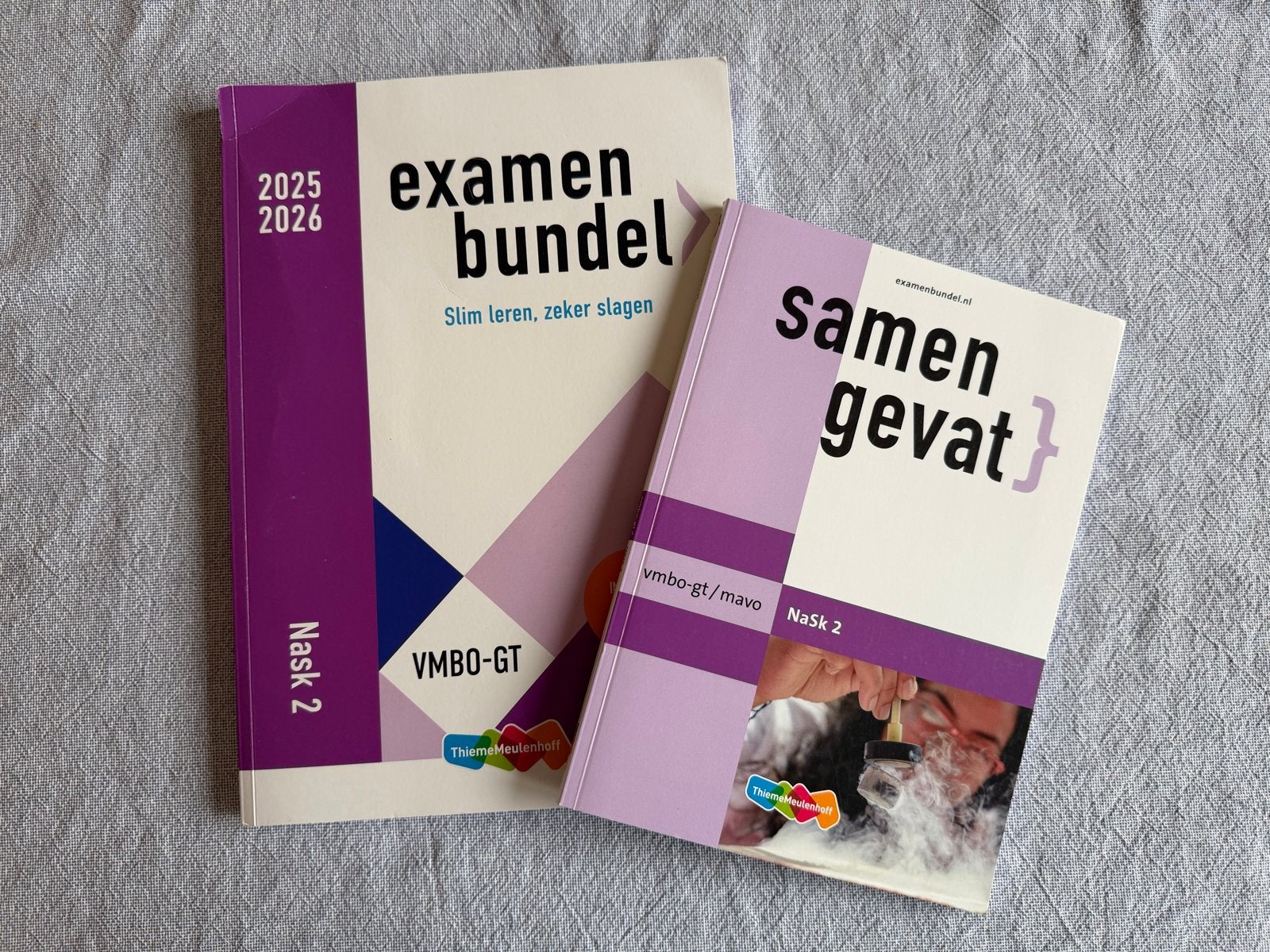 Examenbundel & Samengevat NaSk 2 VMBO-GT 2025/2026, Ophalen of Verzenden, Zo goed als nieuw, VMBO, Natuurkunde