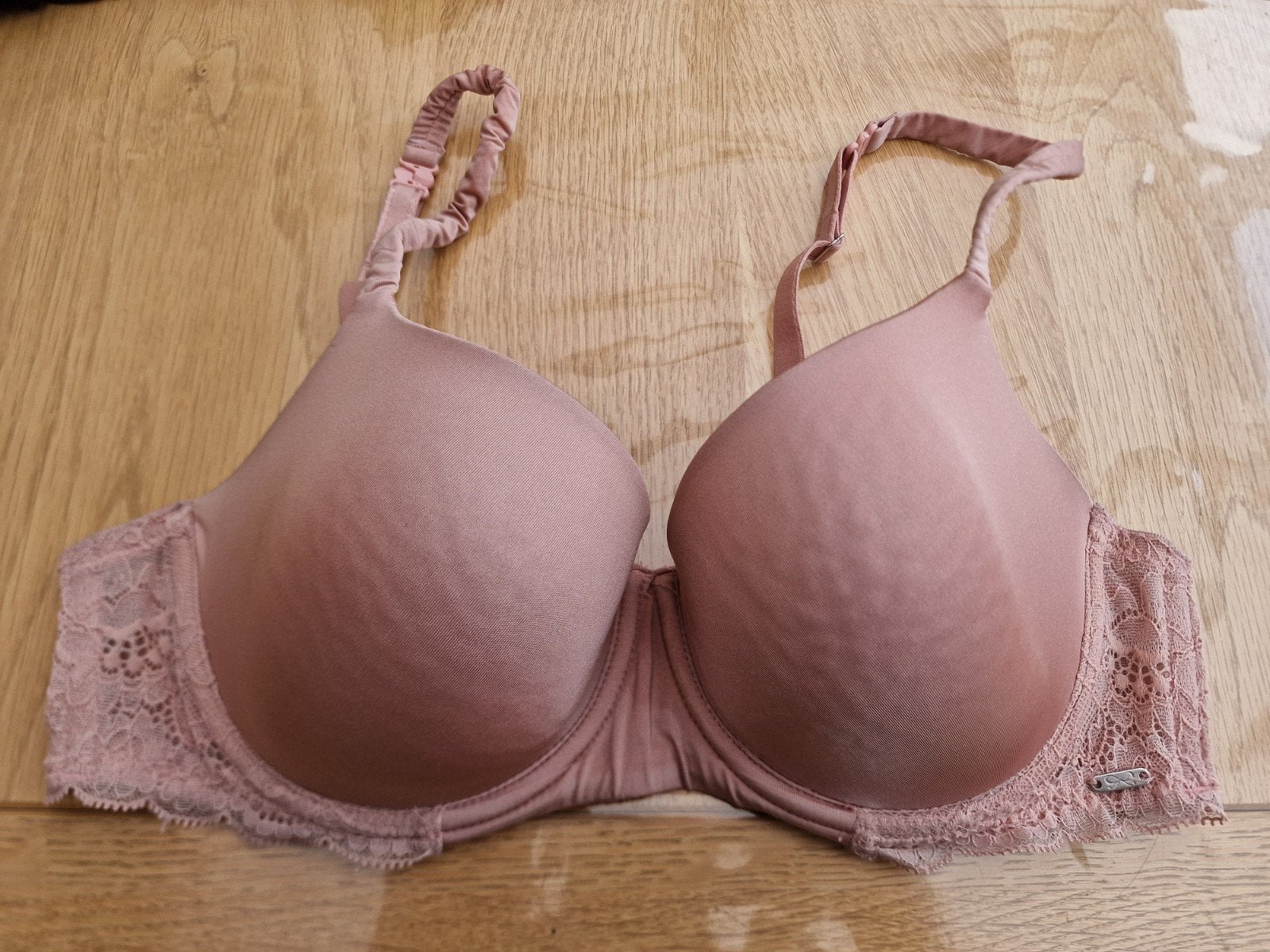 ZGSN Voorgevormde BH Hunkemöller mt 80C zachtrose, Ophalen, Zwart, BH