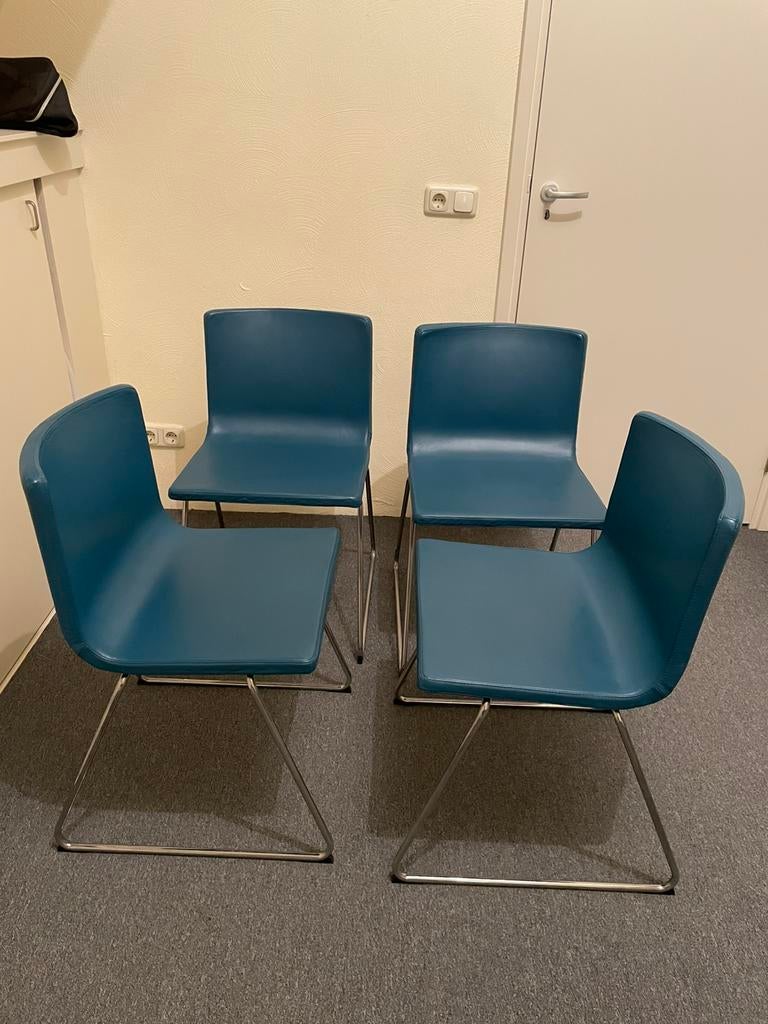 Stoel, voor kantoor, keuken of huiskamer, Ophalen, Blauw, Zo goed als nieuw, Vier