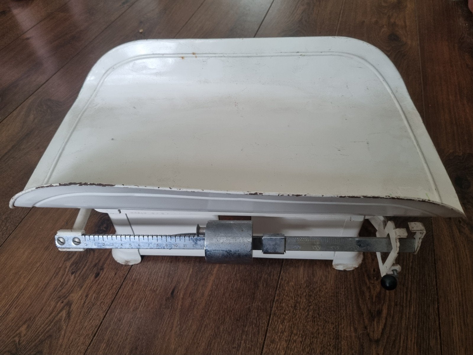 Vintage babyweegschaal - Wit, Gebruikt, Ophalen, Gebruikt, Analoog, 100 kg of meer