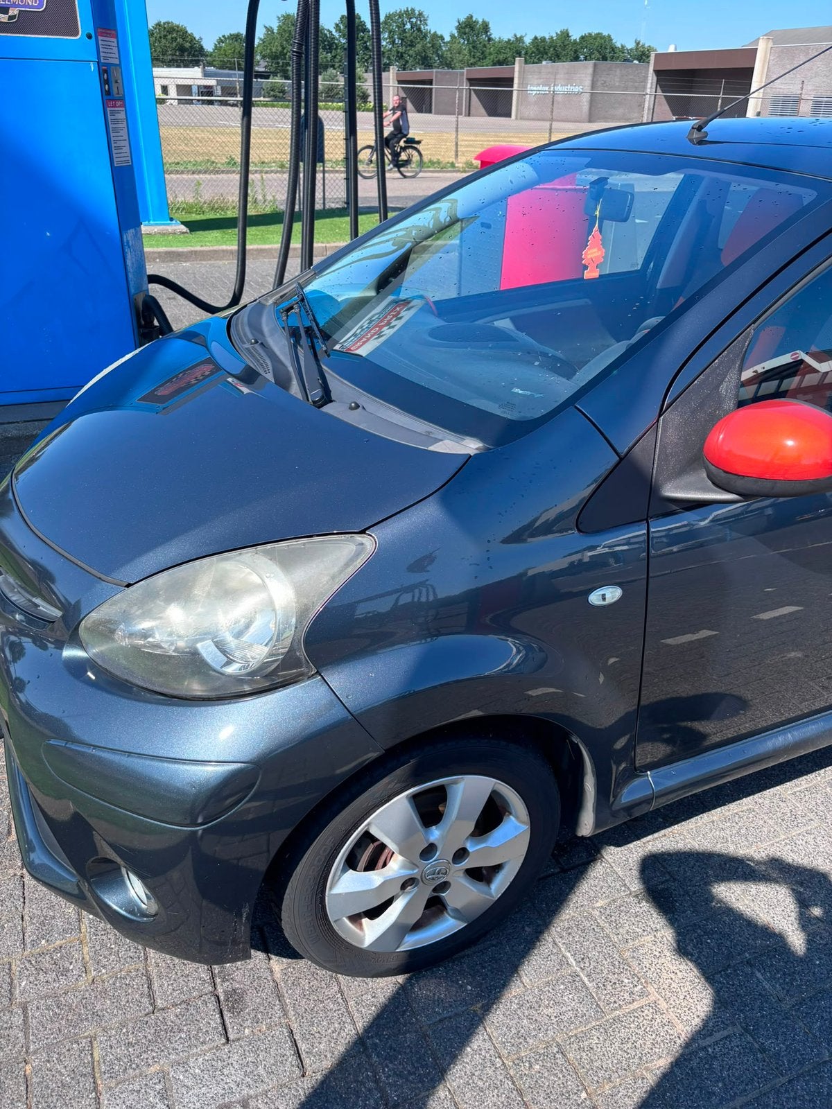 Toyota Aygo 1.0 12V Vvt-i 3DRS MMT 2012 Grijs, Voorwielaandrijving, 4 stoelen, Origineel Nederlands, Handgeschakeld
