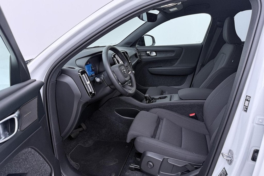 Volvo EX40 Single Motor Extended Range Plus 82 kWh | ACC | 3, Auto's, Volvo, Automaat, Gebruikt, Automatische klimaatregeling