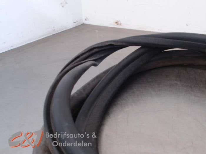 Schuifdeur Rubber rechts van een Citroen Berlingo, Auto-onderdelen, Gebruikt, -, Ophalen of Verzenden, -