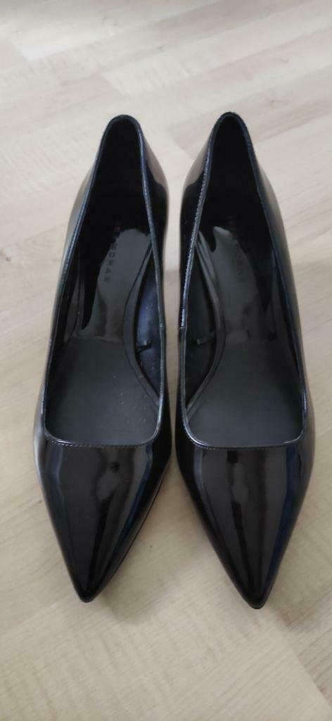 Nieuwe zwarte lak schoenen van ZARA maat 38, Kleding | Dames, Schoenen met lage hakken, Nieuw, Ophalen of Verzenden, Zara