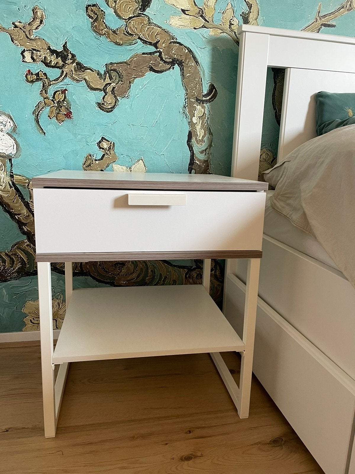 Ikea nachtkastje, Ophalen, Zo goed als nieuw, Minder dan 45 cm, 55 tot 70 cm