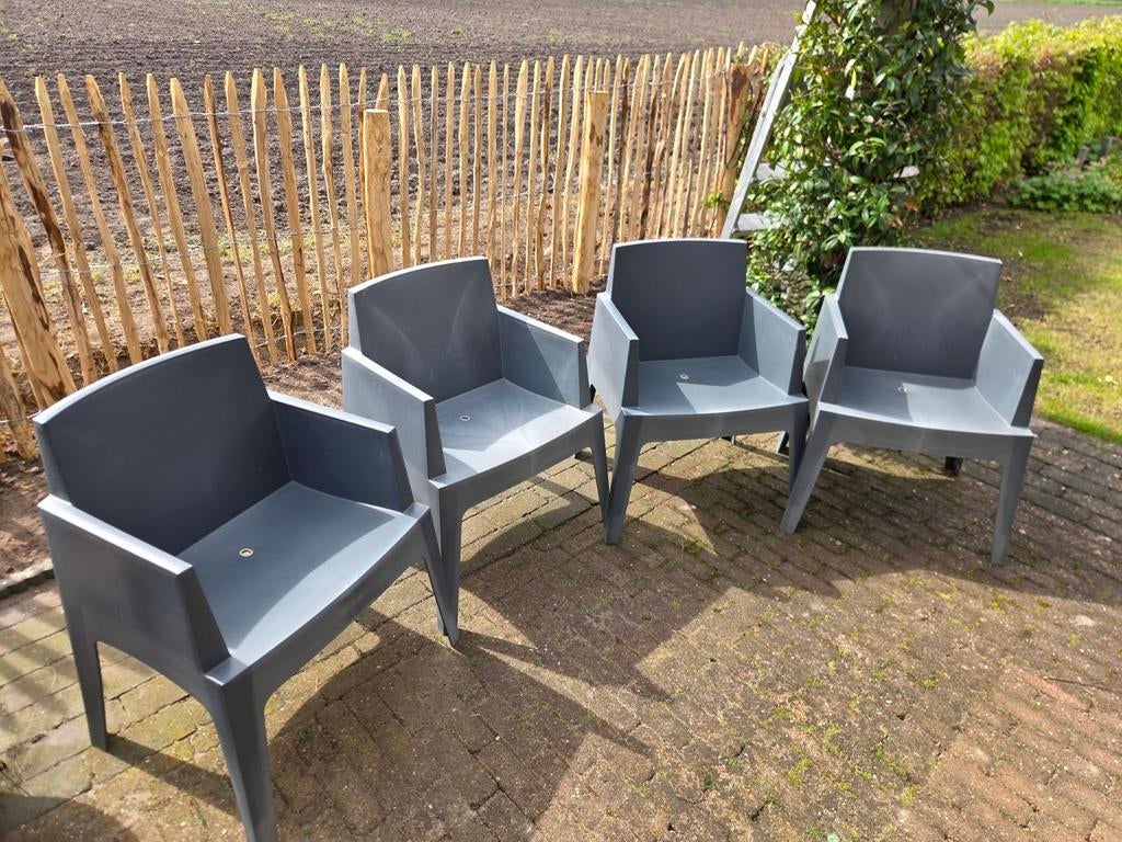 Siesta stapelbare tuinstoelen, Ophalen, Gebruikt, Kunststof, 2 zitplaatsen