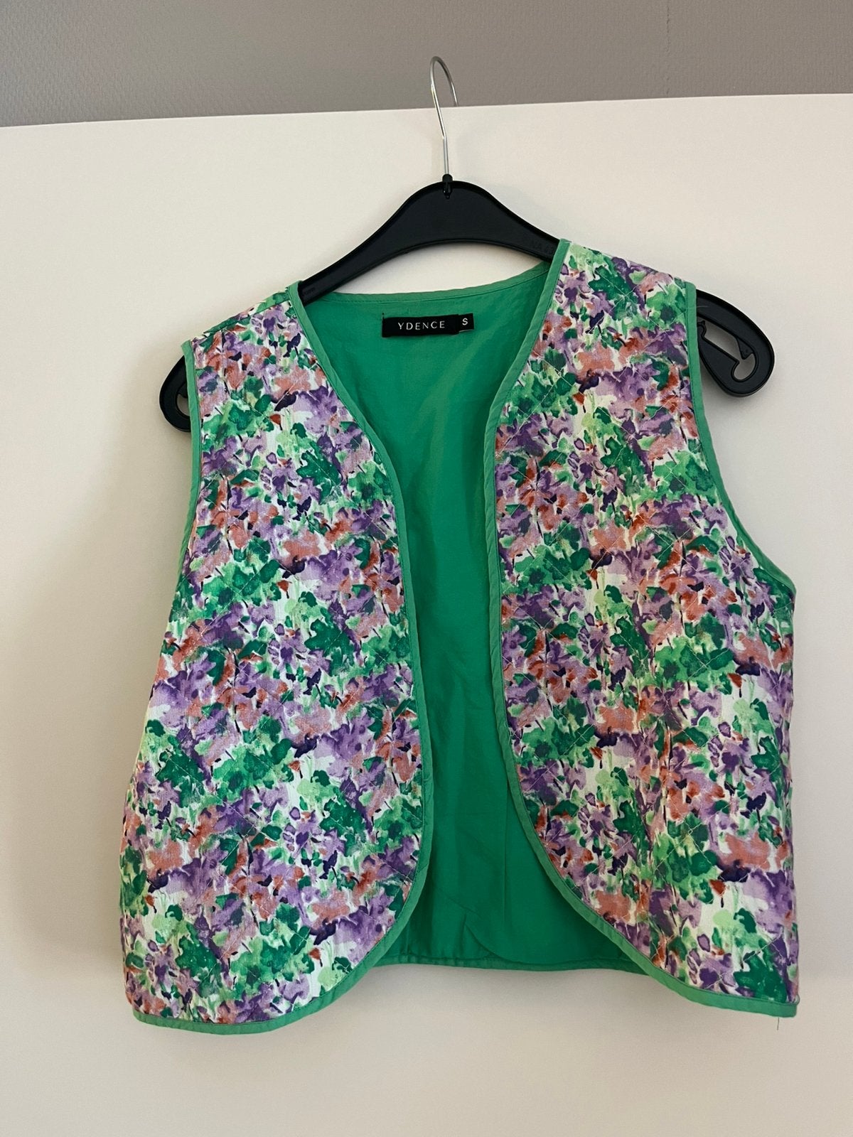 Ydence gilet maat S, Kleding | Dames, Ophalen of Verzenden, Zo goed als nieuw