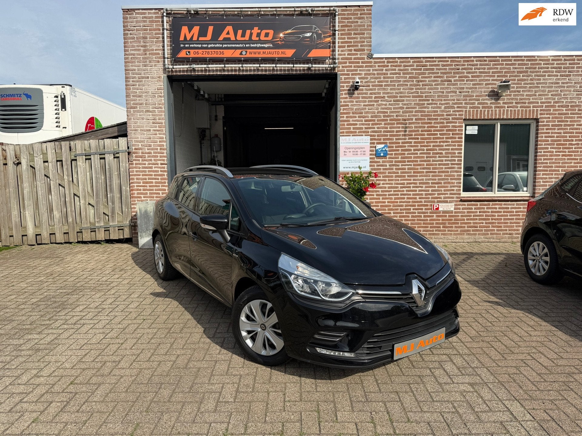 Renault Clio Estate 0.9 TCe Limited airco cruise control, Voorwielaandrijving, 898 cc, Stof, Gebruikt