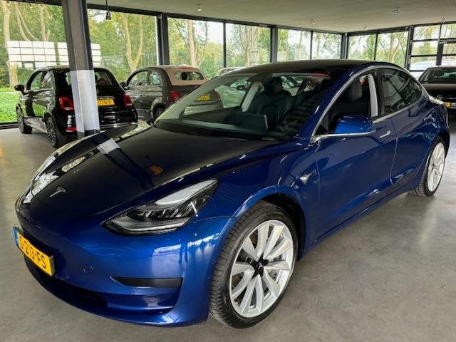 Tesla Model 3 RWD Plus auto Pilote accu garantie 2029!, Automaat, 238 pk, Gebruikt, Automatische klimaatregeling
