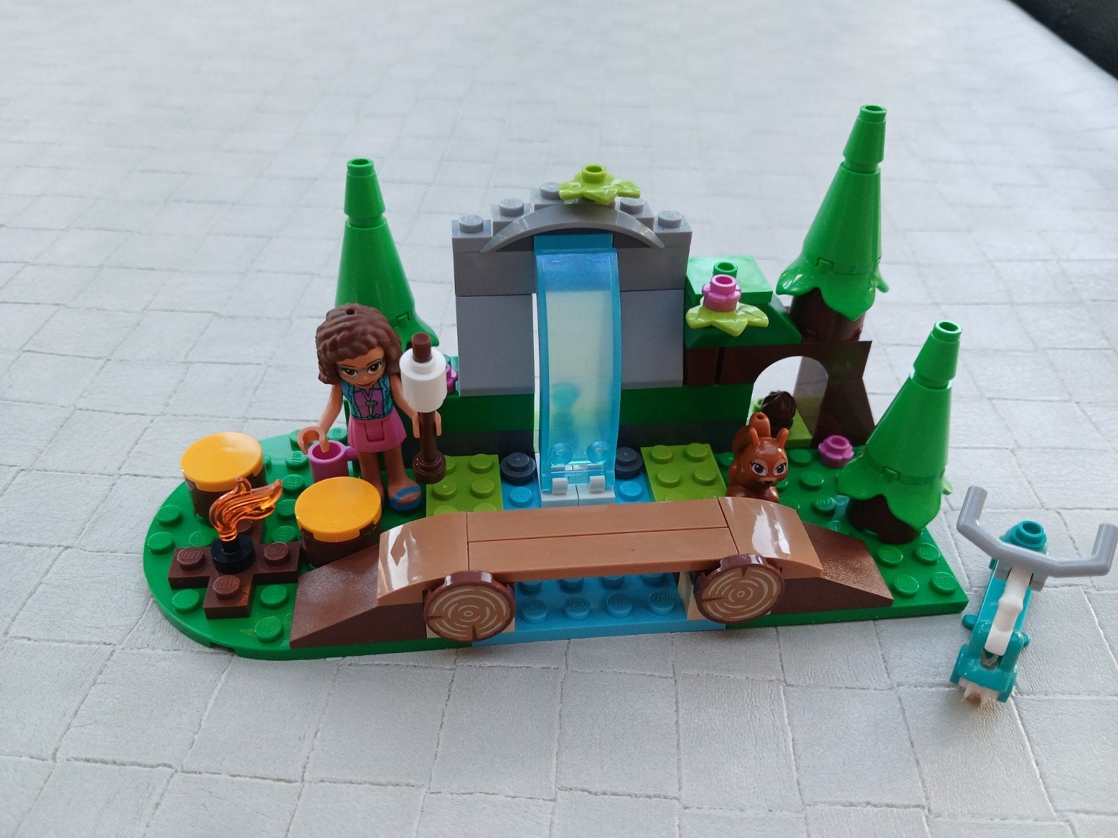 Lego Friends 41677 Waterval in het bos, Ophalen of Verzenden, Gebruikt