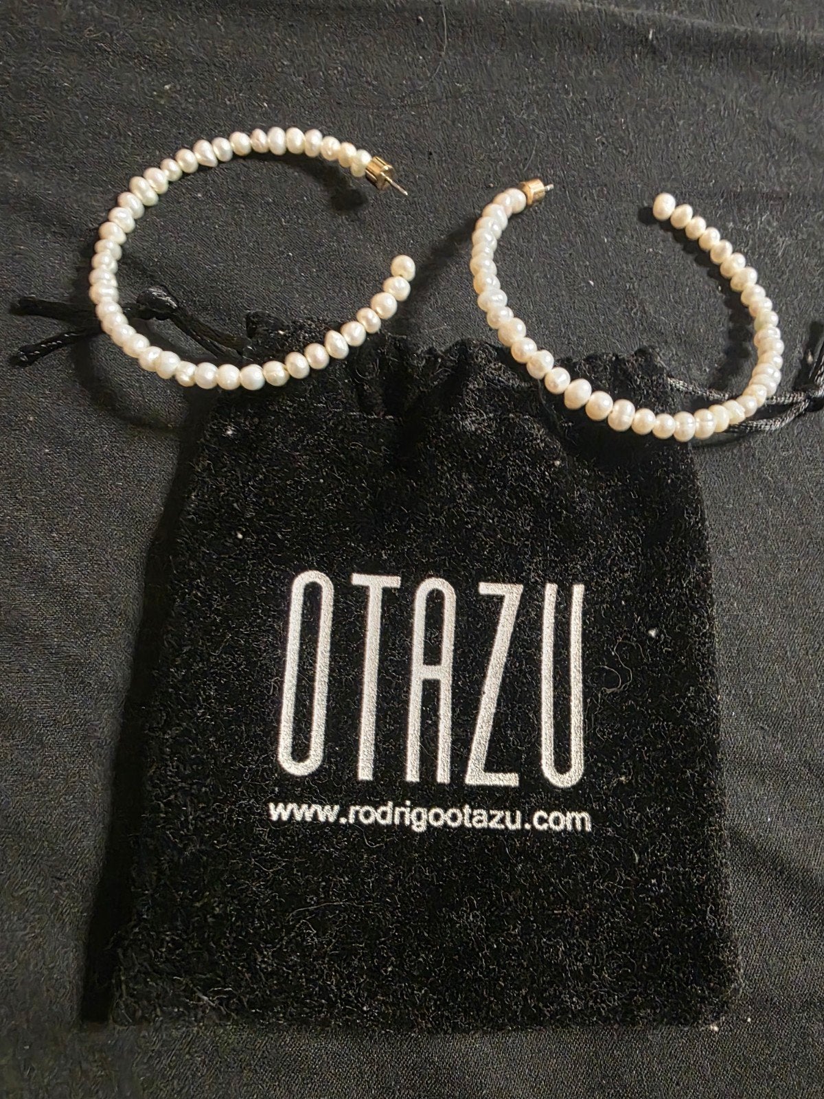 OTAZU oorbellen, Overige materialen, Hangers, Wit, Nieuw