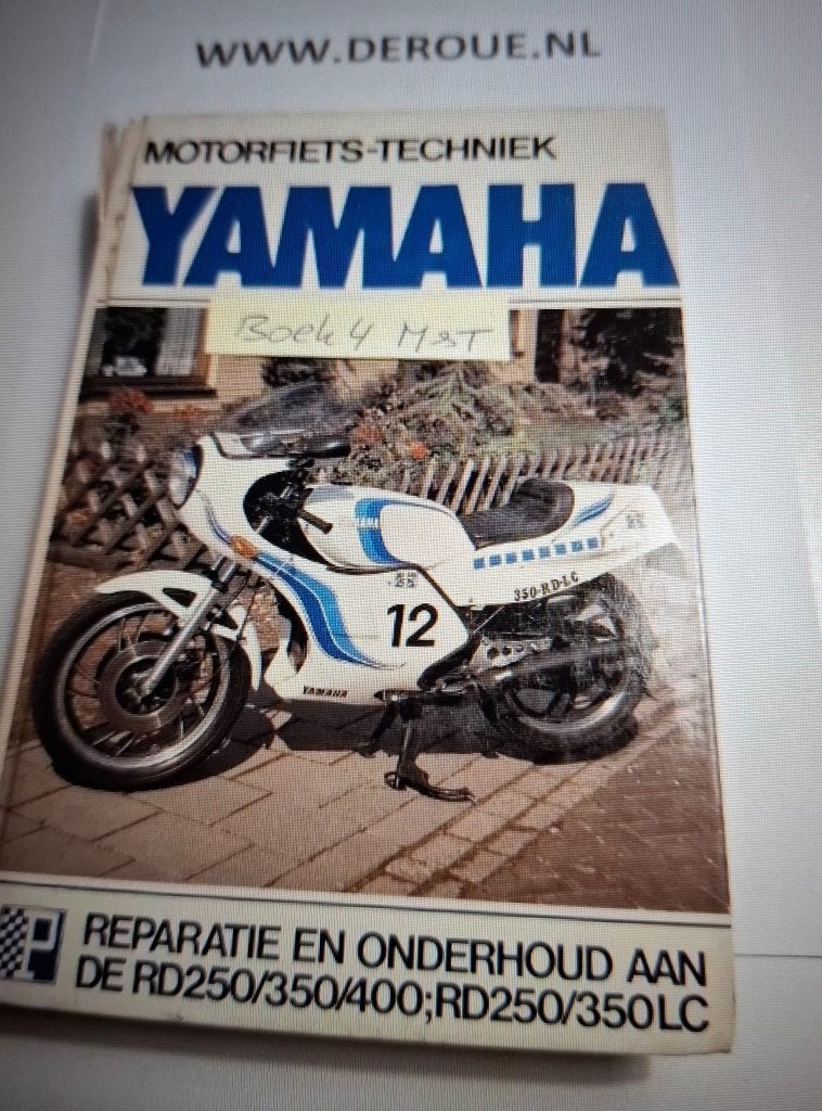 BOEK 4 MOTORFIETS & TECHNIEK YAMAHA RD 250/350/400, Ophalen of Verzenden, Gelezen