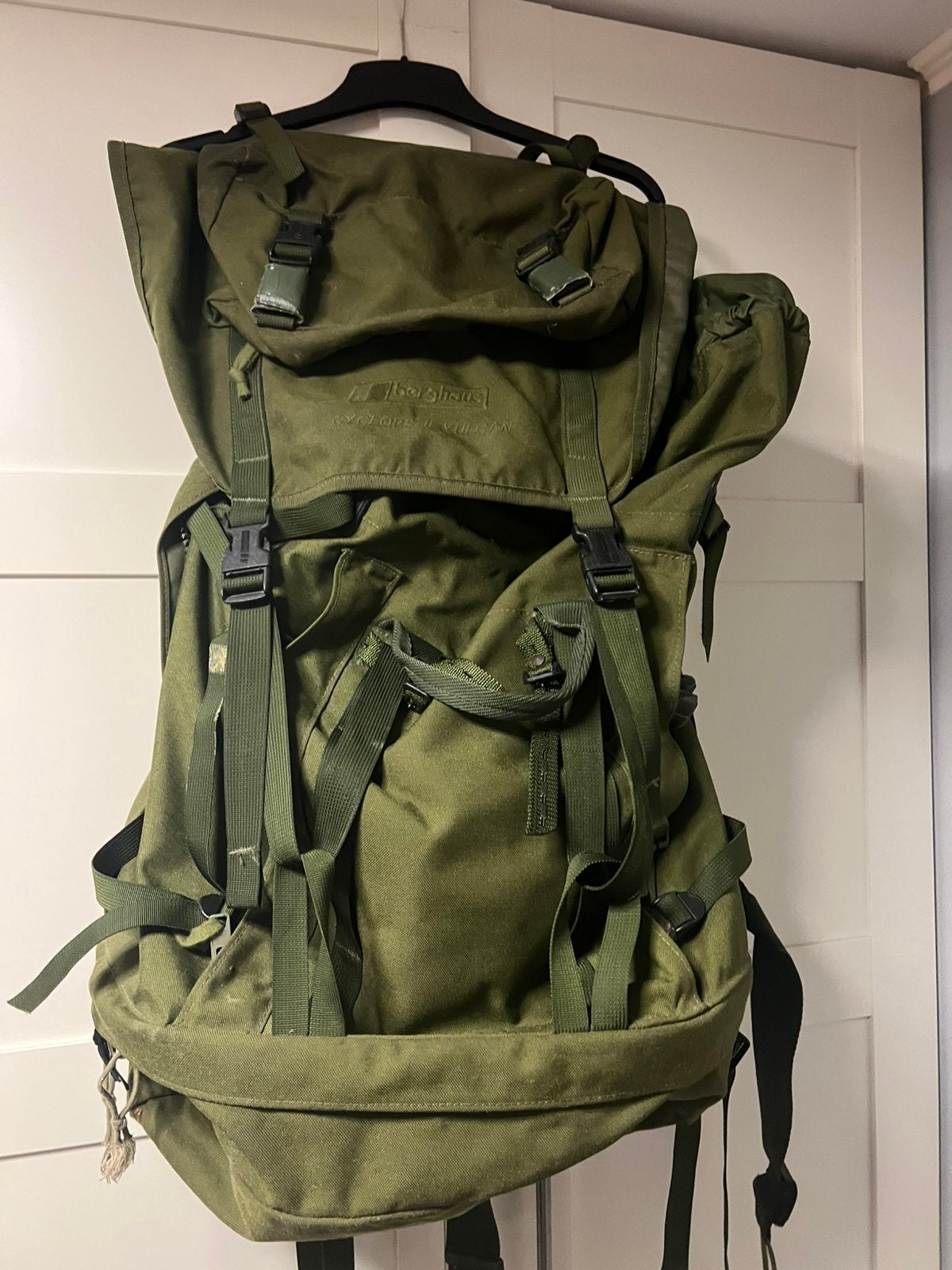 Berghaus Vulcan 100L rugzak.met daypack, Ophalen of Verzenden, Landmacht, Nederland, Overige typen
