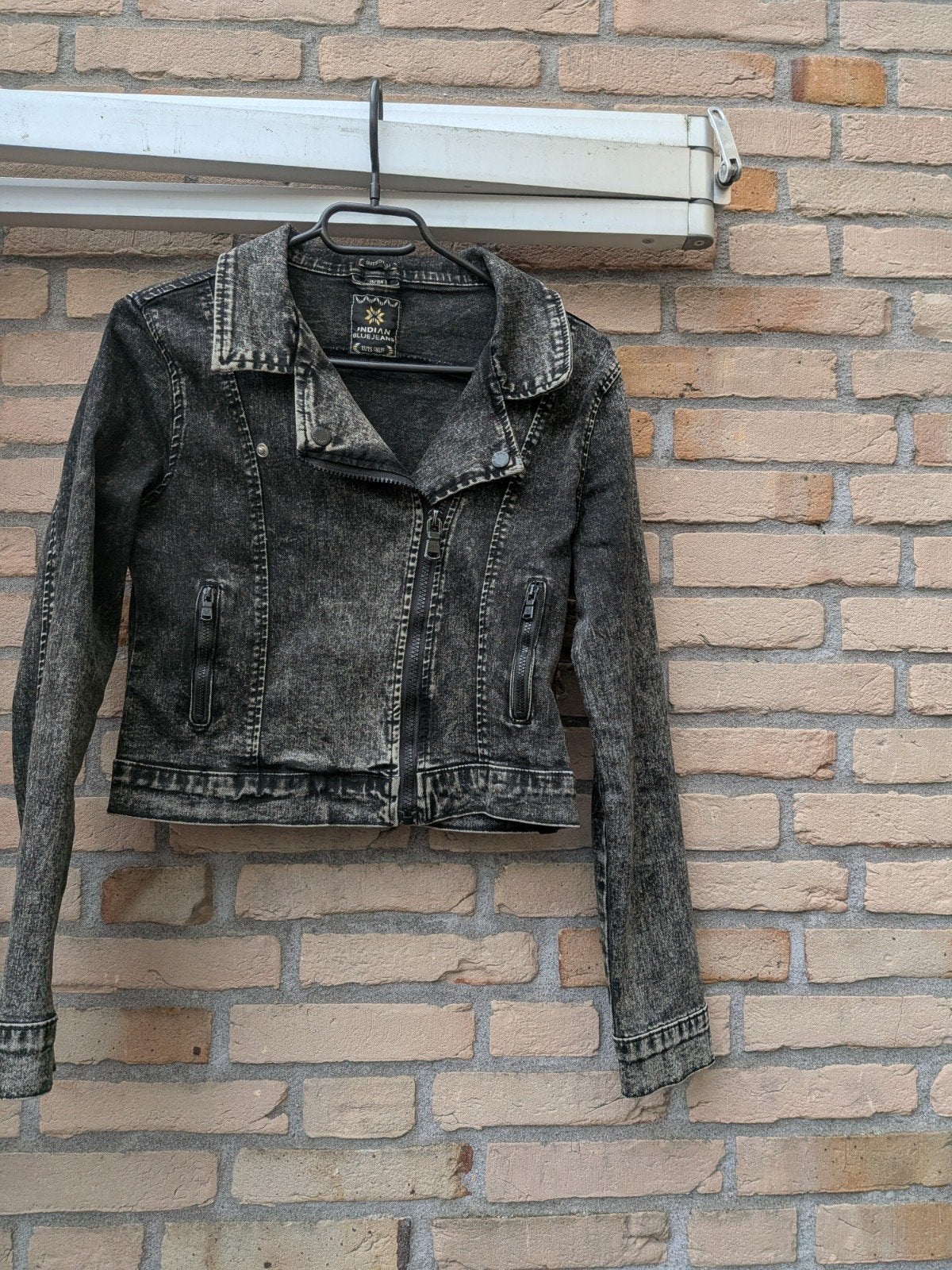 Stoer spijkerjack van Indian Bluejeans, maat 14/164, Kinderen en Baby's, Meisje, Ophalen of Verzenden, Zo goed als nieuw, Indian Blue Jeans