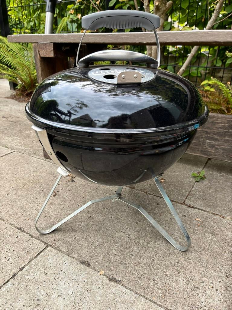 Weber Smokey Joe Premium Houtskoolbarbecue, Tuin en Terras, Houtskoolbarbecues, Ophalen of Verzenden, Zo goed als nieuw