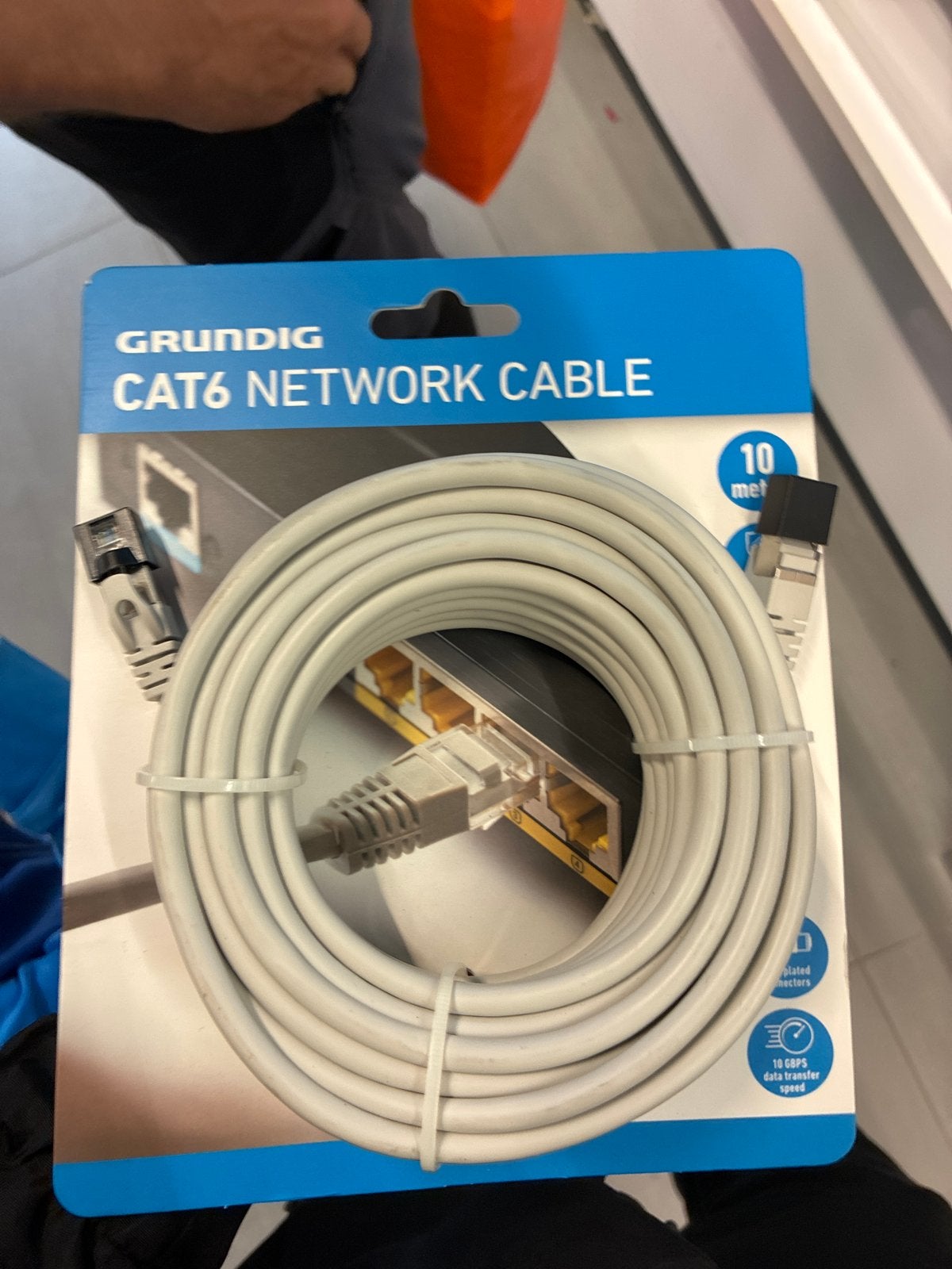 Grundig CAT6 Netwerkkabel - 10 meter voor sneller internet, Ophalen of Verzenden, Nieuw