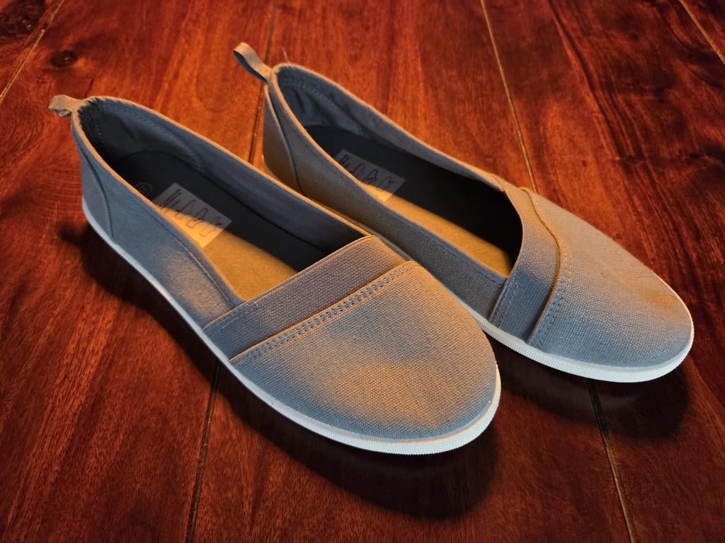 Espadrilles grijs in maat 36, Ophalen of Verzenden, Zo goed als nieuw, Grijs, Espadrilles of Moccasins