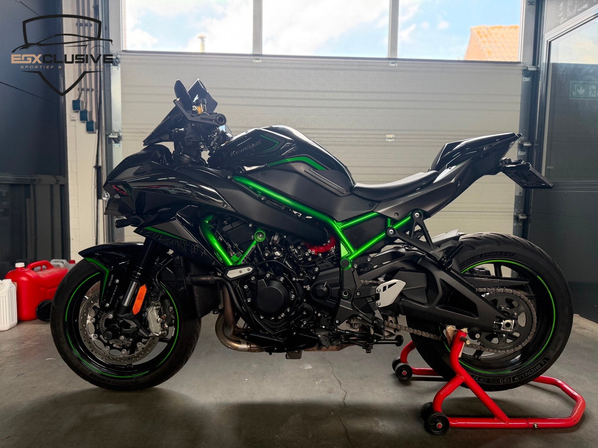 Kawasaki Tour Z H2 SUPERCHARGED|SCORPION|TOP STAAT|ZH2|, Bedrijf, Meer dan 35 kW, Toermotor, LED Verlichting
