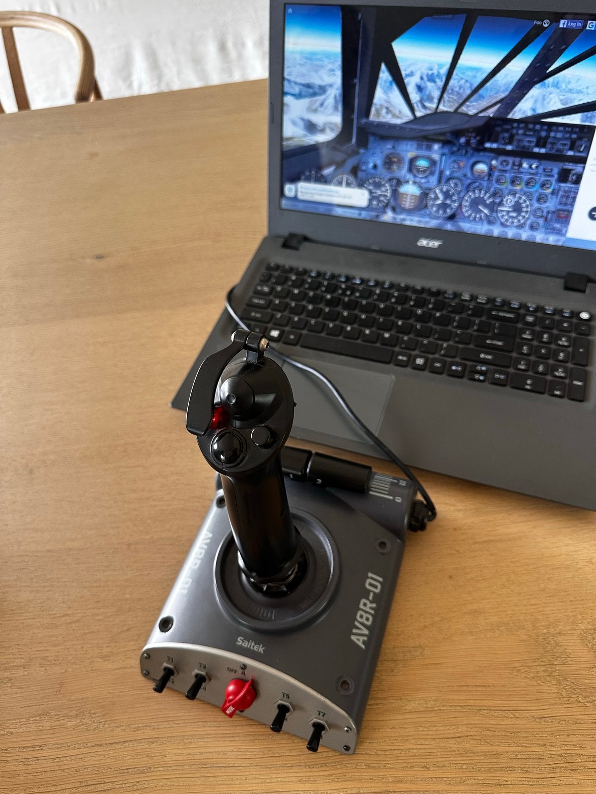 Saitek AV8R-01 Flight Stick - Zo goed als nieuw, 1 speler, Ophalen of Verzenden, Zo goed als nieuw, Vanaf 3 jaar