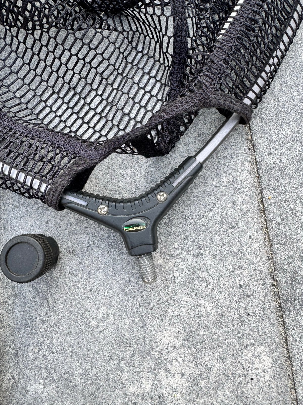 Visnet met steel - 2.00m lengte, 2 delen, Watersport en Boten, Hengelsport | Algemeen, Ophalen, Gebruikt, Net of Fuik