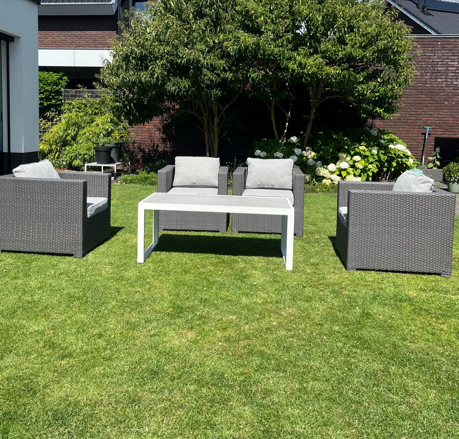Wicker set met 4 stoelen en een tafel ophalen, Ophalen, 4 zitplaatsen, Gebruikt, Loungeset