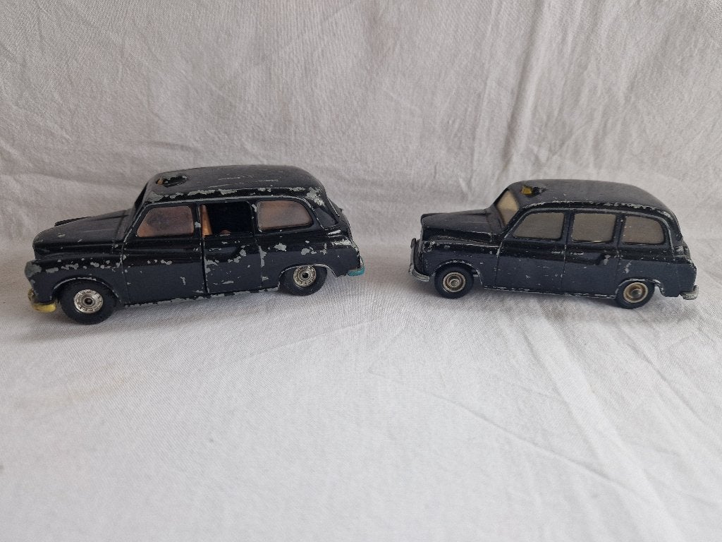 2 Vintage London Taxi Cabs, Ophalen of Verzenden, Gebruikt