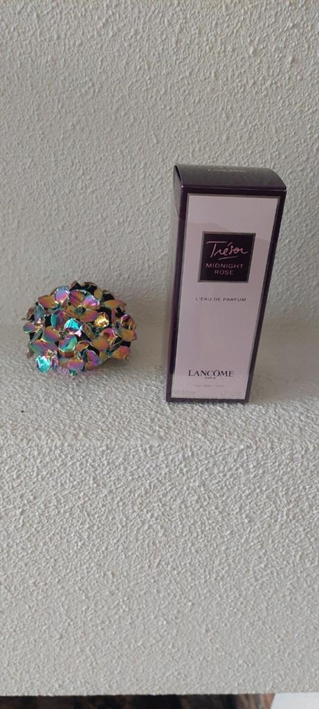 Tresor Midnight Rose, Ophalen, Nieuw, Parfumfles