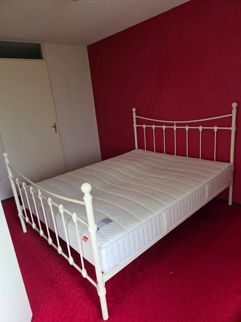 Tweepersoonsbed- Wit metaal, Wit, Tweepersoons, Metaal, 140 cm