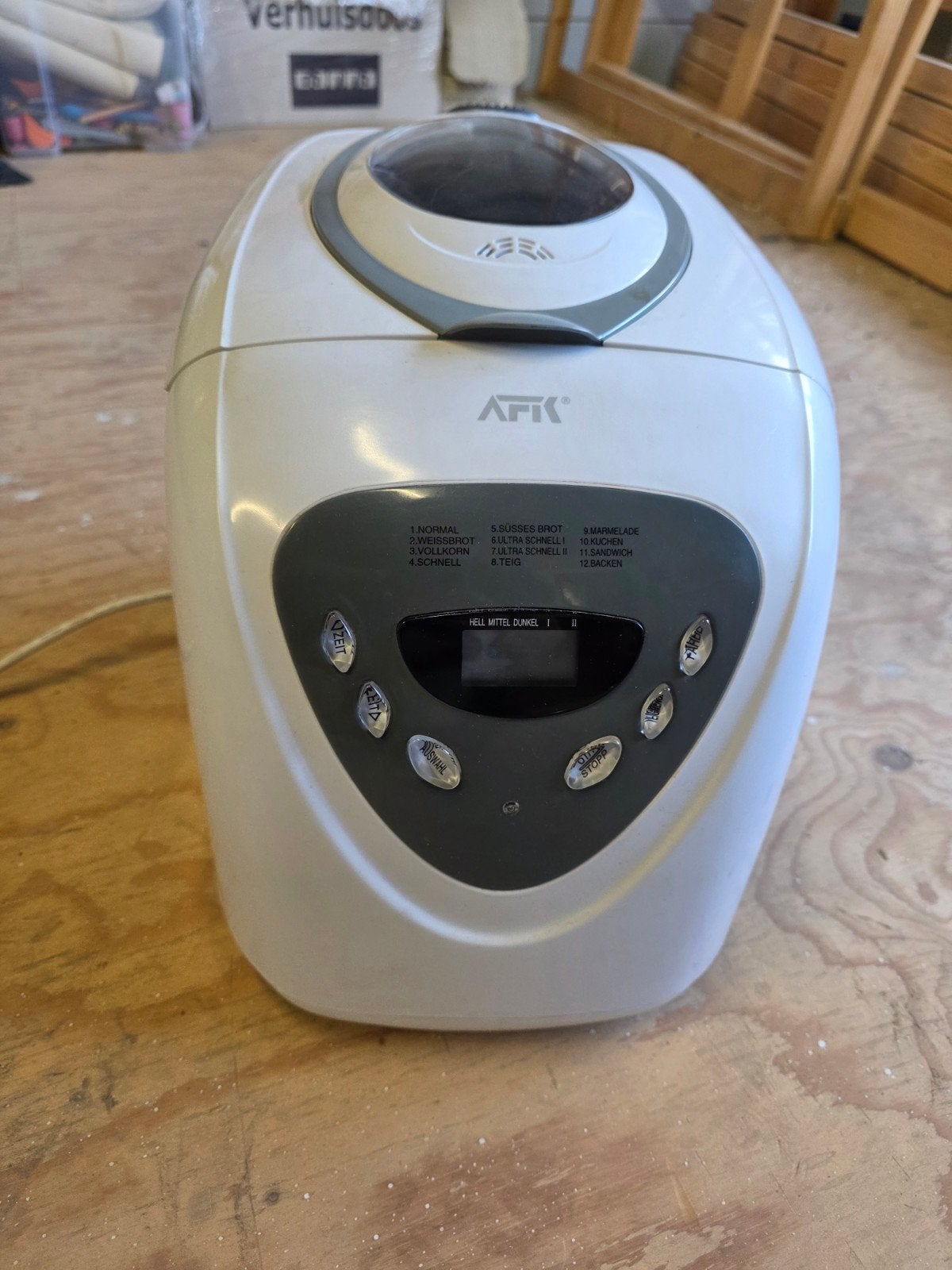 AFK Broodbakmachine -, Kijkvenster, 800 tot 1200 gram deeg, Zo goed als nieuw, Ophalen