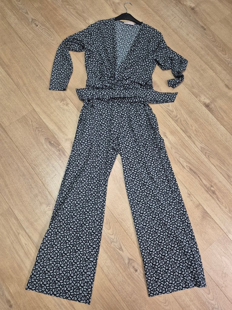 Jump18 - Zwart-witte Studio Anneloes jumpsuit maat L (1), Ophalen of Verzenden, Zo goed als nieuw, Maat 38/40 (M), Zwart