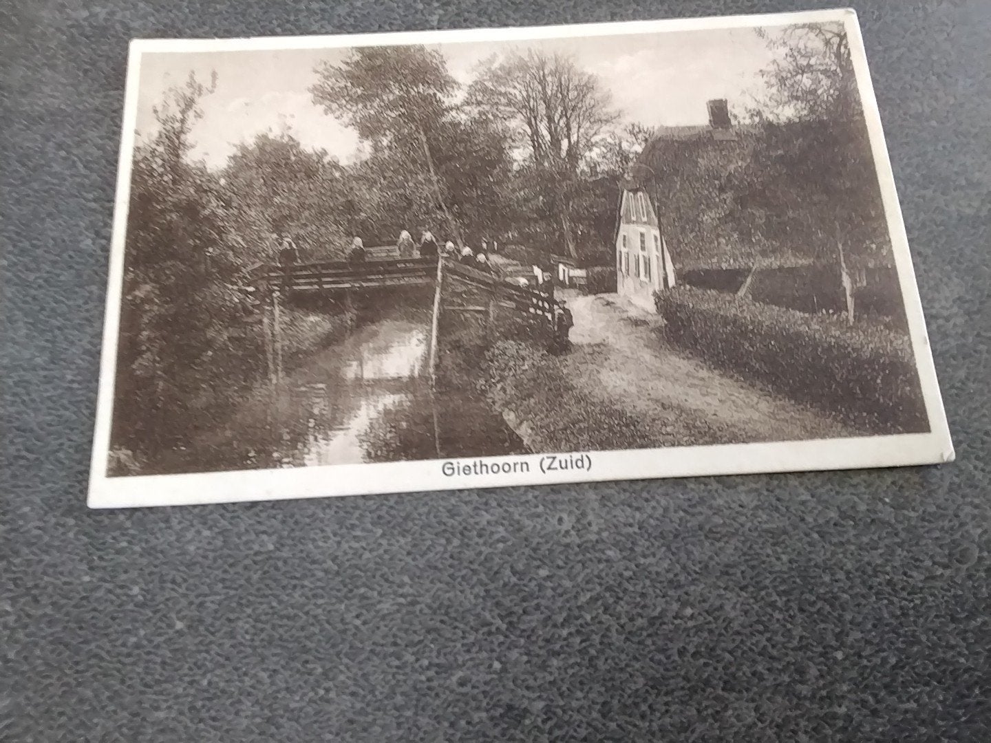 Giethoorn Zuid kinderen op loopbrug, Ophalen of Verzenden, 1920 tot 1940, Ongelopen, Overijssel