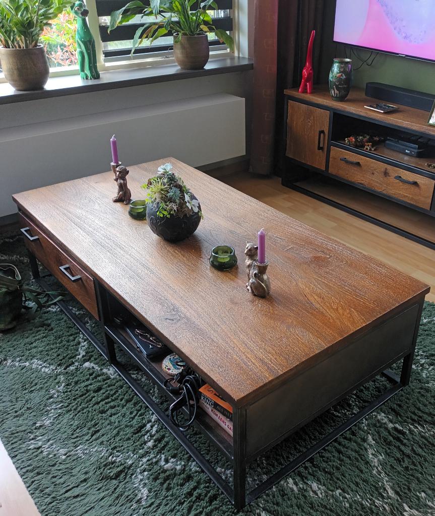 Metvint salontafel, Huis en Inrichting, Ophalen, 100 tot 150 cm, 50 tot 100 cm, Zo goed als nieuw