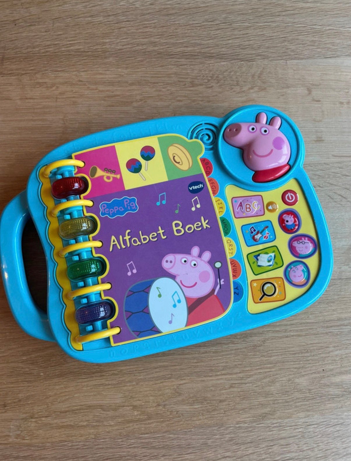 Peppa Pig alfabet boek - zo goed als nieuw, Kinderen en Baby's, Ophalen, Zo goed als nieuw