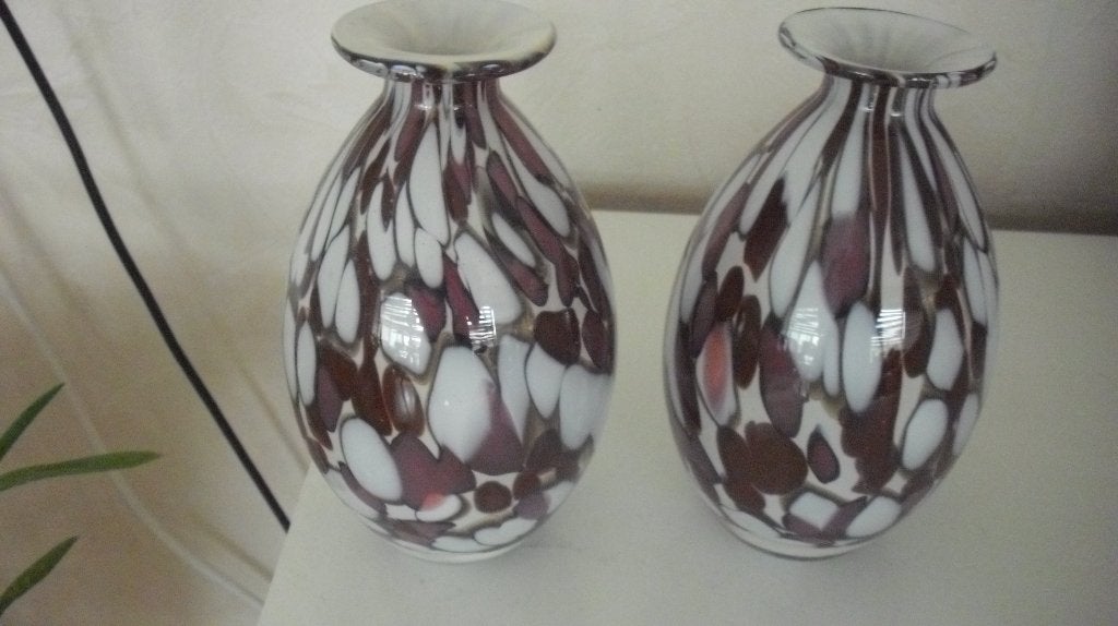 2 paars/wit Fidrio-Vazen, Huis en Inrichting, Paars, Ophalen of Verzenden, Geschikt voor droogbloemen, 18 cm