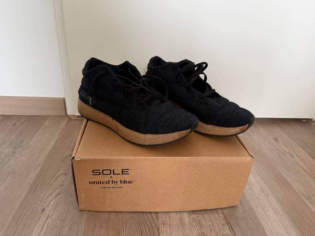 SOLE warme lichte schoenen van natuurlijk materiaal, Ophalen of Verzenden, Nieuw