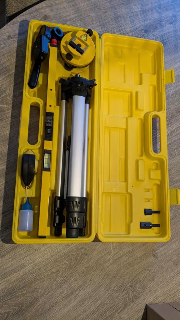 Wisvo Tools Laser Waterpas met Statief en Koffer, Doe-het-zelf en Verbouw, Gereedschap | Handgereedschap, Zo goed als nieuw, Ophalen