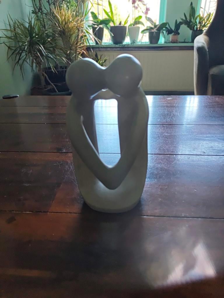 Kinta Couple Beeld - Liefde en Verbinding - 15 cm, Groep mensen, Minder dan 20 cm, Ophalen of Verzenden, Handgemaakt
