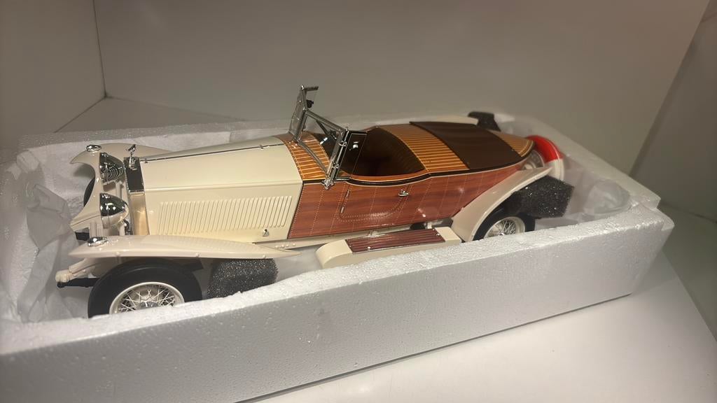 Rolls royce phaetom 2 boat tail cmf 1.18, Hobby en Vrije tijd, Modelauto's | 1:18, Overige merken, Ophalen of Verzenden, A, A