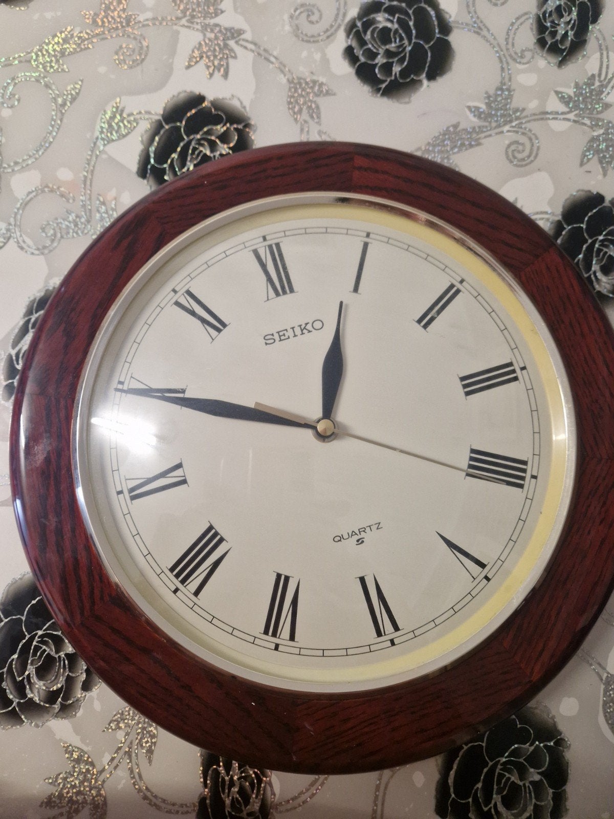 Seiko Quartz Wandklok met Romeinse Cijfers, Ophalen of Verzenden, Gebruikt, Analoog, Wandklok