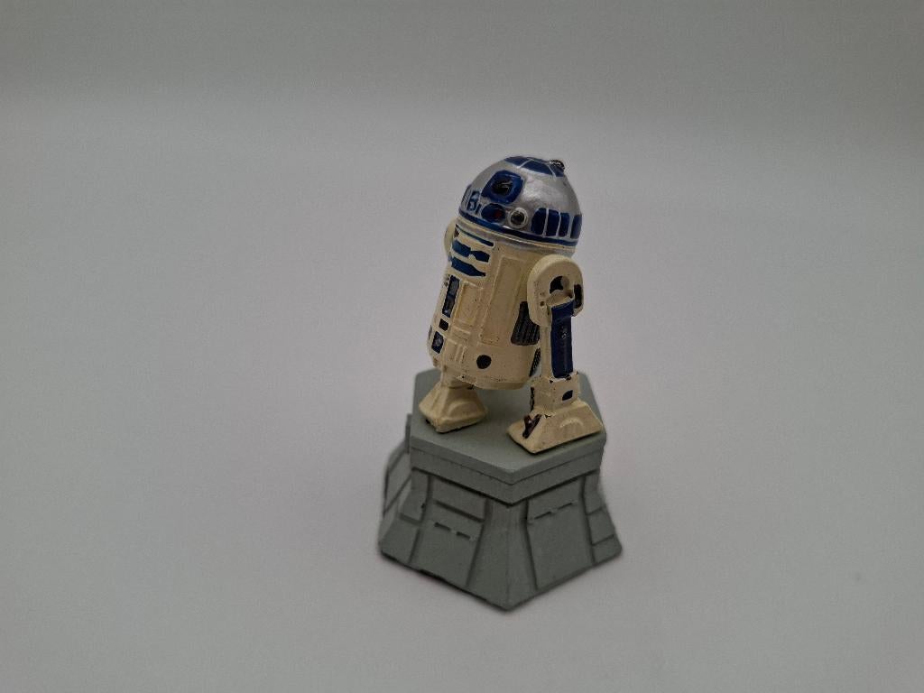 Star wars model R2 D2, Overige merken, Gebruikt, Verzenden, 1:32 tot 1:50