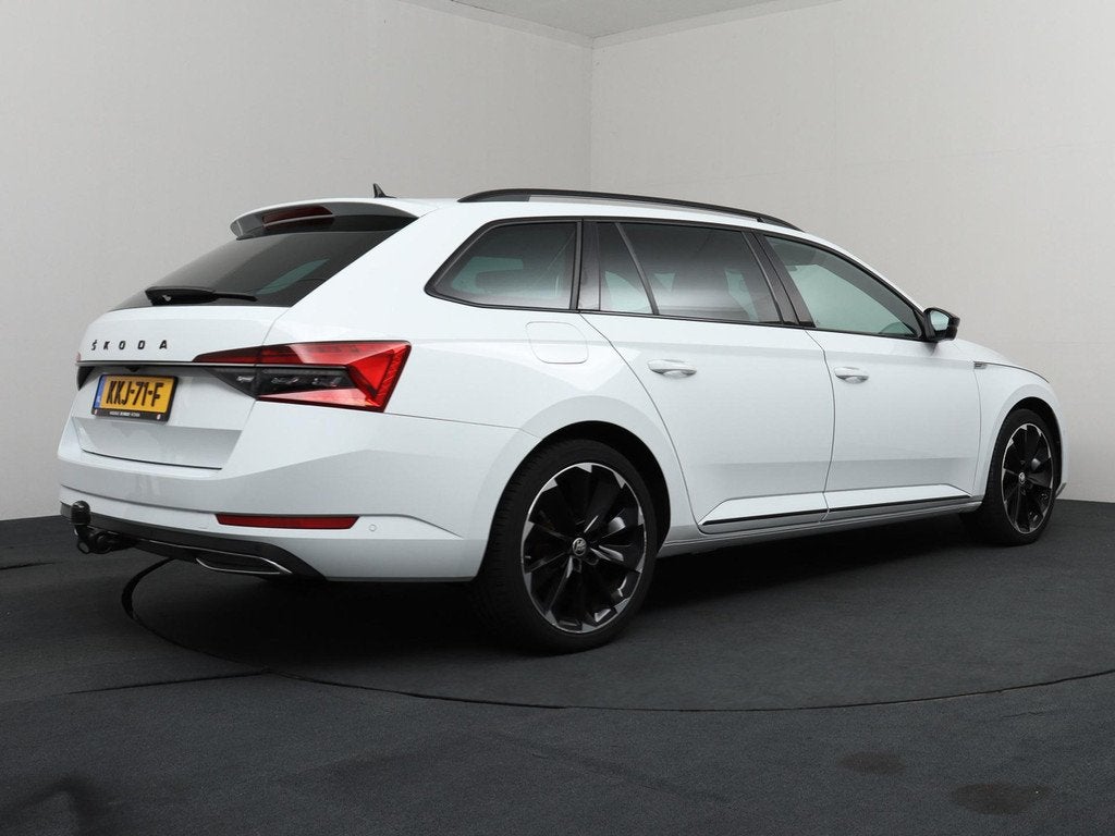 Skoda Superb Combi 1.4 TSI iV Sportline Business | SoH 92,5%, Auto's, Skoda, Gebruikt, Euro 6, 4 cilinders, Alcantara