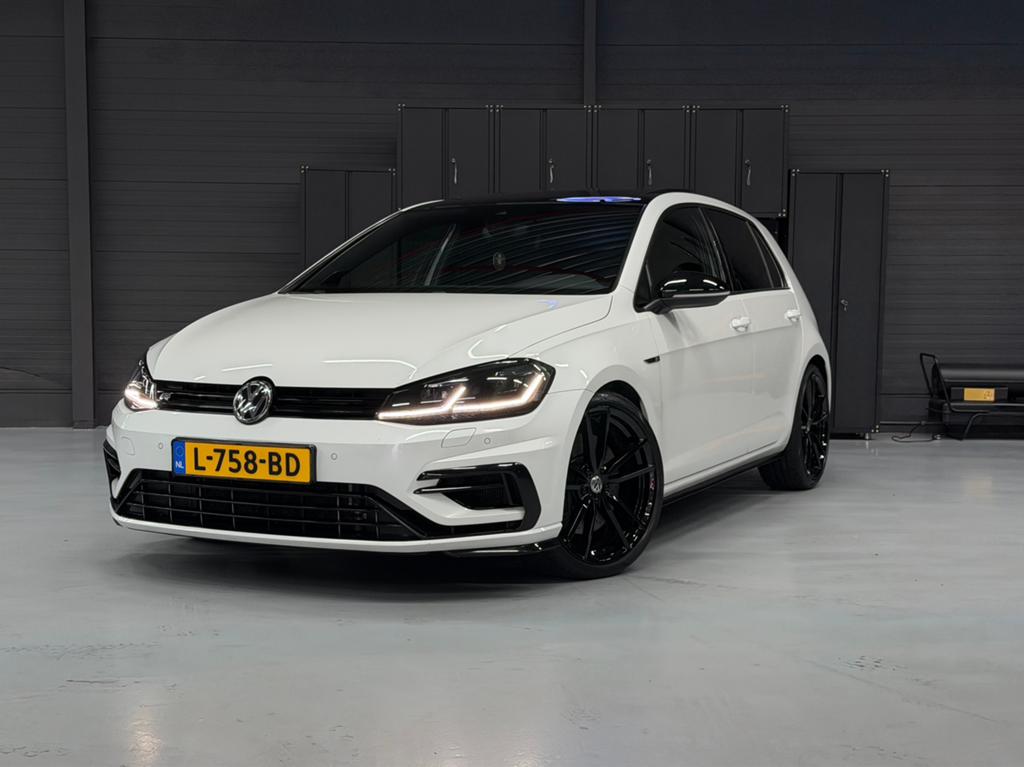 Volkswagen Golf 7,5 R uit 2018, Auto's, Automaat, 4 cilinders, 1984 cc, Wit