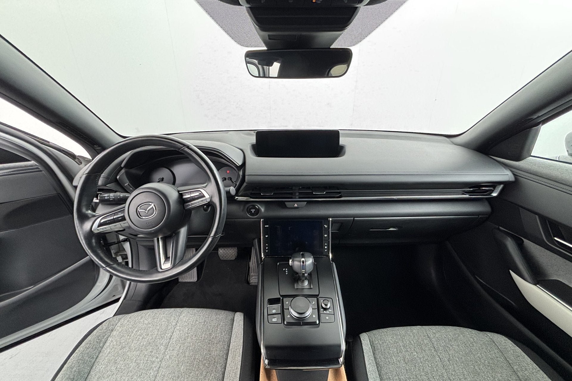 Mazda MX-30 e-SkyActiv 145 Comfort 36 kWh Onderweg-naar-deal, Auto's, Mazda, 35 kWh, Wit, Origineel Nederlands, MX-30