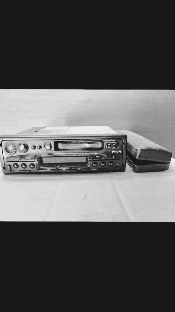 Vintage autoradio met cassetterecorder (Philips), Ophalen of Verzenden, Gebruikt